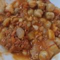 El cooksnap de Karina Velasquez cuando hizo Garbanzos guisados con tocino.