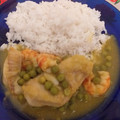 El cooksnap de yolanda rivas cuando hizo Merluza con gambas y guisantes.