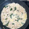 szabercsi Cooksnap-ja, amikor elkészítette a(z) Bébispenótos- tejszínes csirkemell tésztával receptet.