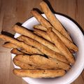 Cooksnap από το χανιωτάκι στη συνταγή Κριτσίνια με ρίγανη και κεφαλοτύρι!!