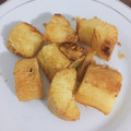 Cooksnap dari Meitha Rafinda untuk resep Singkong Goreng Merekah Empuk Suupeeer Enak, sekali makan ketagihan 😂