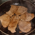 El cooksnap de Carmen Valery Rosales cuando hizo Medallones de cerdo al romero y limón 🍋.