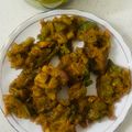 Rashi Mudgal का कुकस्नैप जब उन्होंने कैप्शिकम अनियन क्रिस्प पकौड़ा(Capsicum onion crispy pakoda recipe in hindi) बनाया था।