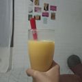 Cooksnap Jeon Wonho Seok semasa beliau membuat Sunquick Susu Ala Vitagen.