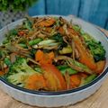 Cooksnap Q'leenalee's Kitchen semasa beliau membuat Sayur Campur Goreng Bilis Rangup.
