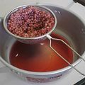 かばえ's cooksnap of when they made 輸入ザクロで自家製グレナデンシロップ.