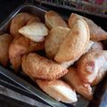 Cooksnap Linda Mat Nor semasa beliau membuat Karipap Kentang & Lobak Merah.