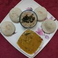 Sarika Gupta का कुकस्नैप जब उन्होंने मिनी रवा इडली सांबर (mini rava idli sambar recipe in Hindi) बनाया था।