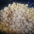 sarah.maus.1447's cooksnap of when they made Crock-Pot Mac and Cheese.