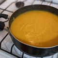 El cooksnap de Daiana Guibaudo cuando hizo Sopa crema de zapallo y zanahoria.