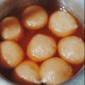 Sayantika Sadhukhan's cooksnap of when they made খেজুর গুড়ের রসগোল্লা (Khejur gurer rosogolla recipe in Bengali).