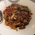 El cooksnap de YoshimonGo🇯🇵 cuando hizo Champiñones con jamón.