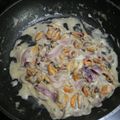 Cooksnap από Katerina Avramaki στη συνταγή Μύδια σαγανάκι με σάλτσα μουστάρδας
