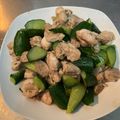 Angel Liu 的 小黃瓜炒雞腿 / 一鍋到底 cooksnap