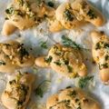 صورة من toto 👩🏻‍🍳، شاركها بعد تجربة وصفة لفائف البرميزان والزيتون 🧀🥐