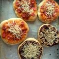 Cooksnap dari Yolanda Lustiane untuk resep Pizza mini 🍕