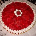 El cooksnap de cousanguinettilau cuando hizo Tarta de frutillas con gelatina.