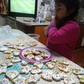El cooksnap de Celina Ojeda Sánchez cuando hizo Alfajores de maizena con manjar casero para cóctel 👌🏻.