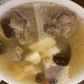 林余珊 的 山藥雞湯(電子鍋) cooksnap