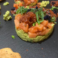 El cooksnap de Xisca Ayala cuando hizo Tartar de salmón con tomate, cebolla, kimchee de fresas y soja🔥.