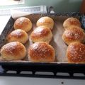 Farkas Ilona Cooksnap-ja, amikor elkészítette a(z) Hamburger zsemle, puffancs receptet.