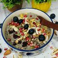 Parul Manish Jain का कुकस्नैप जब उन्होंने मैंगो बनाना स्मूदी बाउल (Mango Banana Smoothie Bowl) बनाया था।