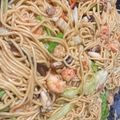 三寶媽 的 『台式海鮮什錦炒麵』快炒店的平民美食 cooksnap