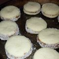 El cooksnap de caterin cuando hizo Alfajores de Maizena (con harina leudante).