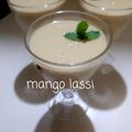 Rita mehta का कुकस्नैप जब उन्होंने मैंगो लस्सी (mango lassi recipe in Hindi) बनाया था।