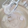 Cooksnap dari Hawa Su untuk resep Butter Cream Homemade Kokoh Lembut tidak Ngendal di Lidah