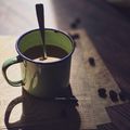 Cooksnap Nur Dhunaa AB Maleq semasa beliau membuat Kopi 'O' panas.