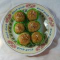 Vanika Agrawal's cooksnap of when they made Besan ladoo.