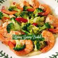 Cooksnap Mahadiah semasa beliau membuat Udang Goreng Kunyit Simple.