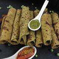 Parul Manish Jain का कुकस्नैप जब उन्होंने मटर के पराठे (Matar ke paratha recipe in Hindi) बनाया था।