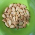 Cooksnap dari Agita Anugrahayu untuk resep Biji ketapang renyah takaran sendok