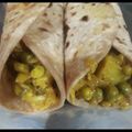 Pracyee का कुकस्नैप जब उन्होंने रोटी रोल (roti roll recipe in Hindi) बनाया था।