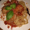 Sophie V.'s cooksnap of when they made Einfache italienische Hackbällchen in Tomatensauce.