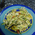 El cooksnap de Little Lizzard cuando hizo Espaguettis de calabacín con gulas y gambas.