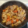 Chi-Gon Tsai 的 洋蔥馬鈴薯燉肉 cooksnap