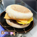 棠棠 的 豬排蛋滿福堡 / 簡單早餐 cooksnap