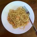 Cooksnap dari Runny Chan untuk resep Aglio Olio with Salmon Anak 1 Tahun+