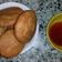 Reena Verbey का कुकस्नैप जब उन्होंने मूंग दाल कचौड़ी (Moong Dal Kachori recipe in Hindi) बनाया था।