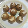 Sumedha Joshi's cooksnap of when they made बेसन गुळाचे लाडू (Besan Gulache Ladoo Recipe In Marathi).