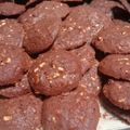 Cooksnap dari gendis anisa untuk resep ChocoNut Cookies/Kue Kering Coklat Kacang