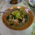 Cooksnap Siti Nuraisyah semasa beliau membuat Sup Sawi & Telur.