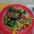 El cooksnap de Ile Z. cuando hizo Medallón de atún en costra de ajonjolí negro y nueces.