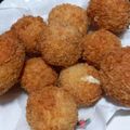Cooksnap dari Dalilah Femilia untuk resep Bola Roti Tawar Goreng Isi Keju