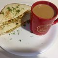 Sami Saqib's cooksnap of when they made Bread omlate (with tea).