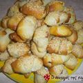 Cooksnap από katerina78 στη συνταγή Εύκολα λουκανικοπιτάκια