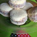 El cooksnap de Maria Gamarra cuando hizo Alfajores de maizena argentinos.